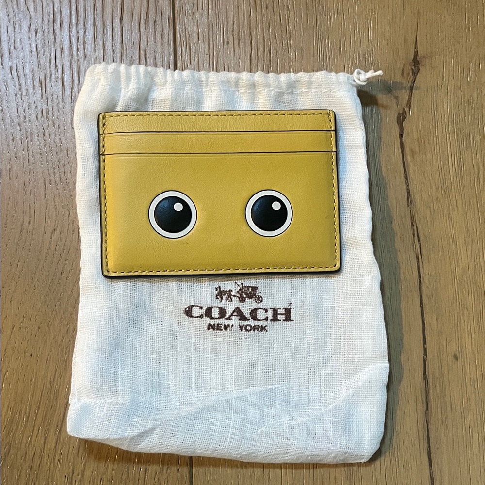 Coach Yellow Card Holder with Eye Design